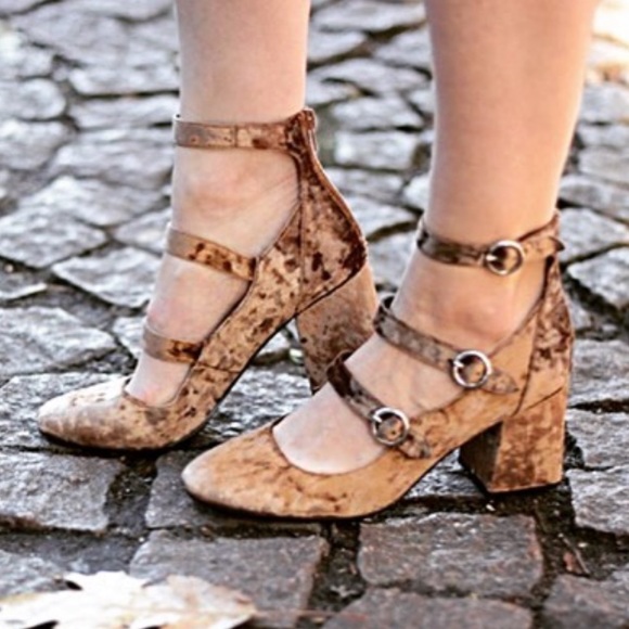 Urban Outfitters Shoes - NIB Plush Velvet Multiple Straps Mary Jane Pump